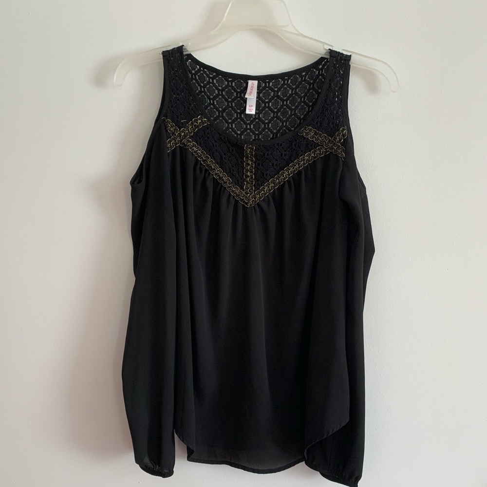 Black long sleeve cold shoulder top